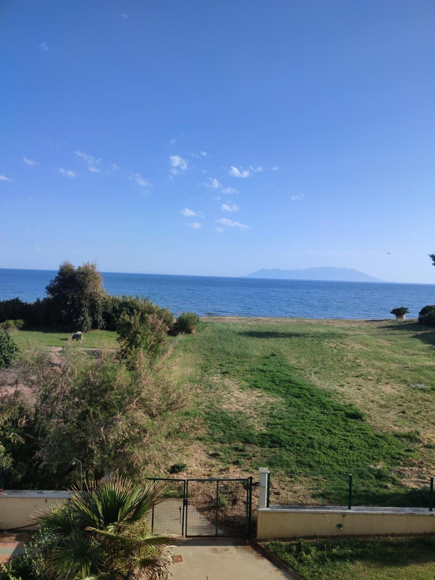 Plaza Hotel Alexandroupoli Bagian luar foto